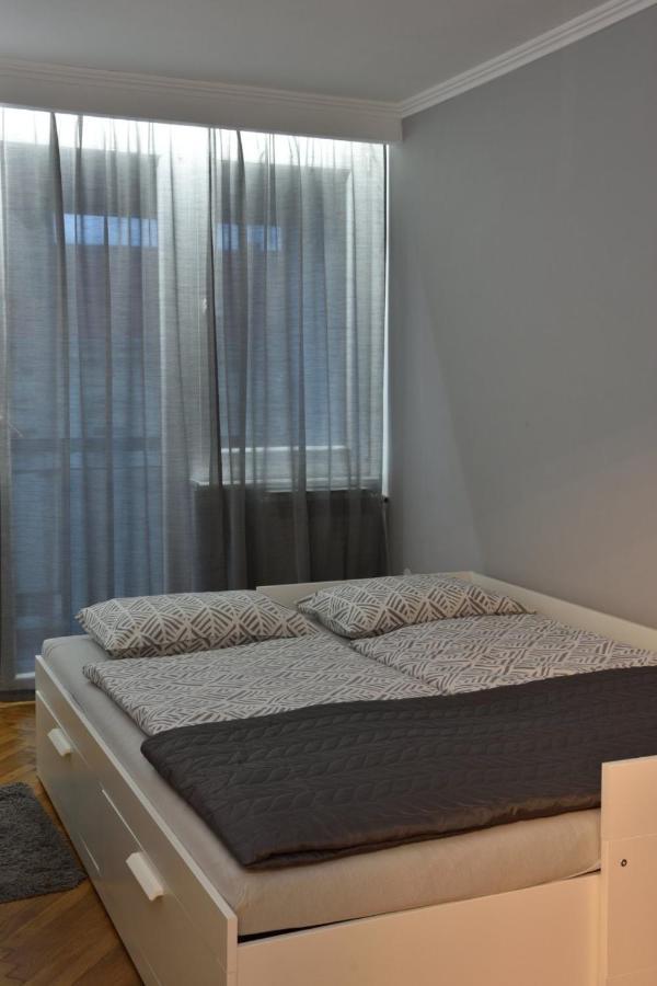 Apartman Loft 72 Appartement Slavonski Brod Buitenkant foto