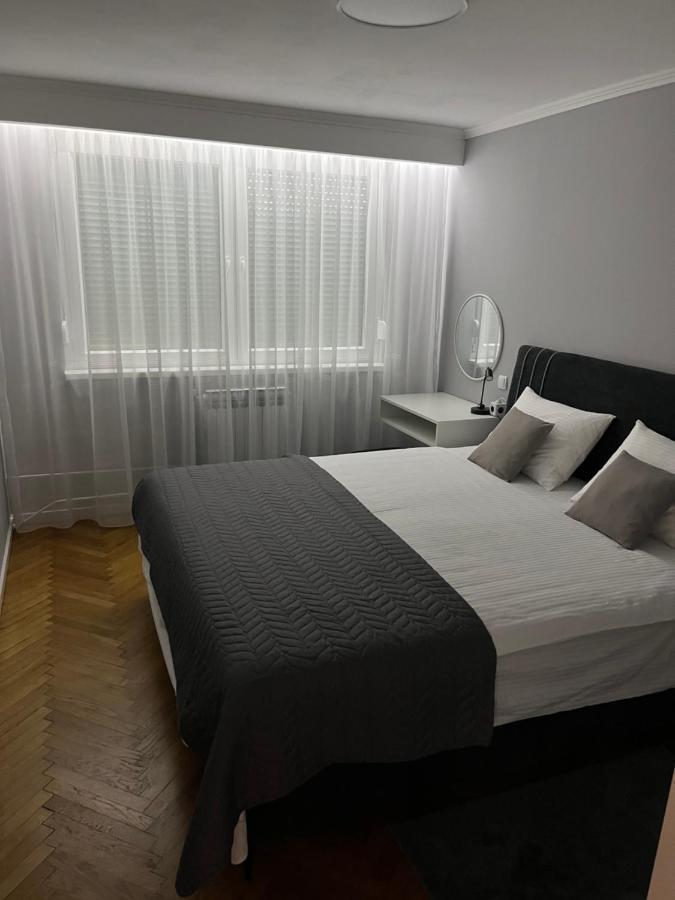 Apartman Loft 72 Appartement Slavonski Brod Buitenkant foto